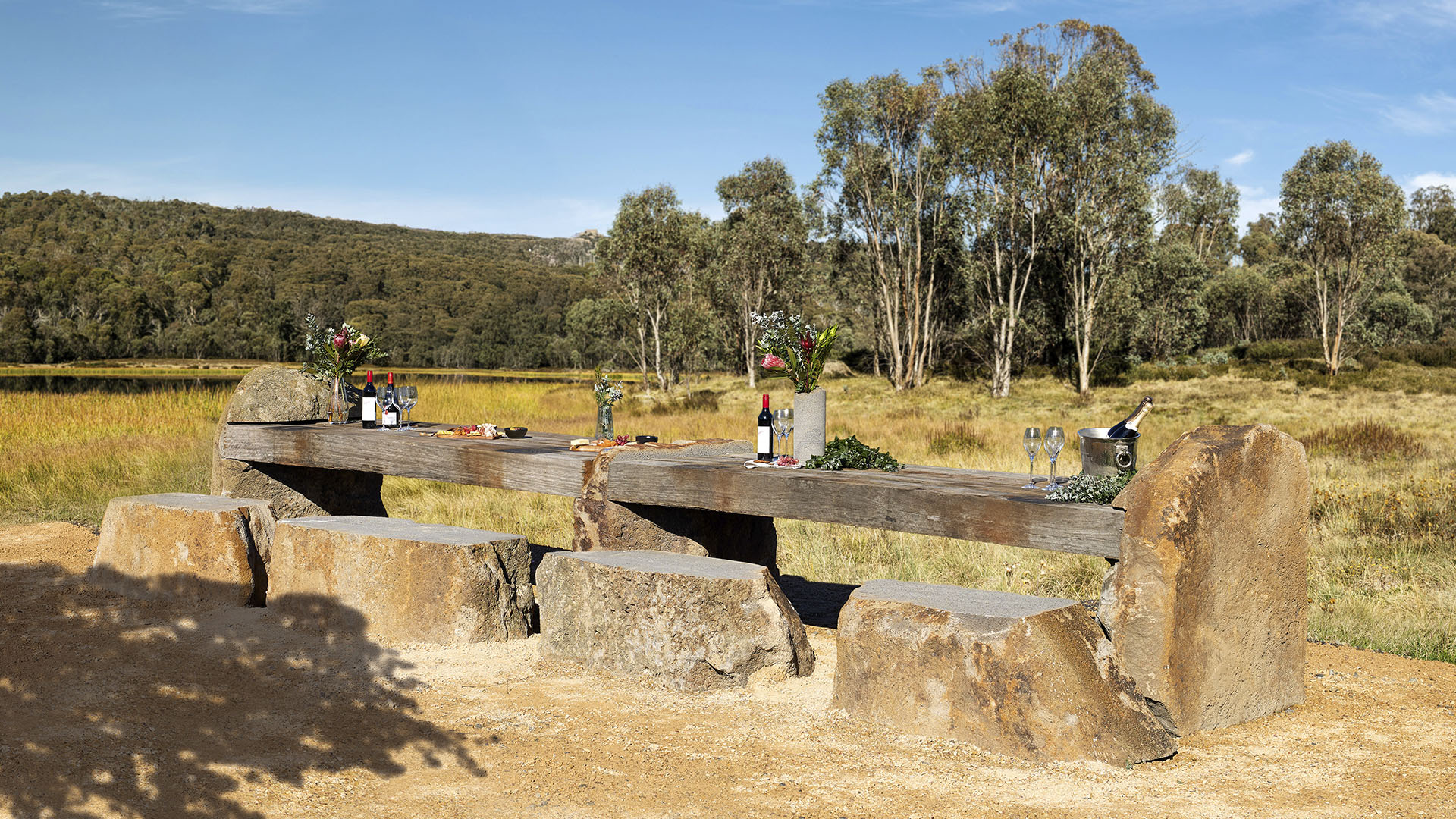 Valhalla Banquet Table